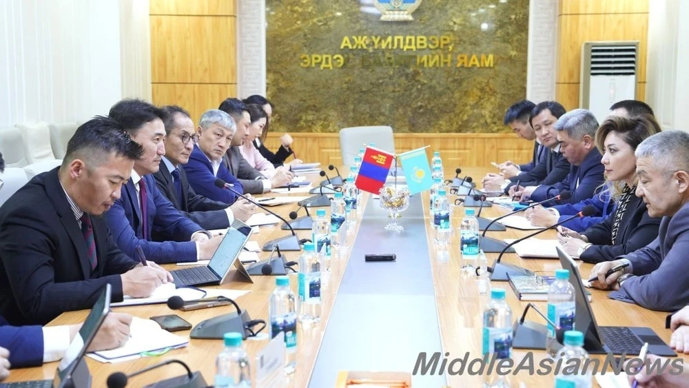 Mongolia Plans to Import Oil from Kazakhstan