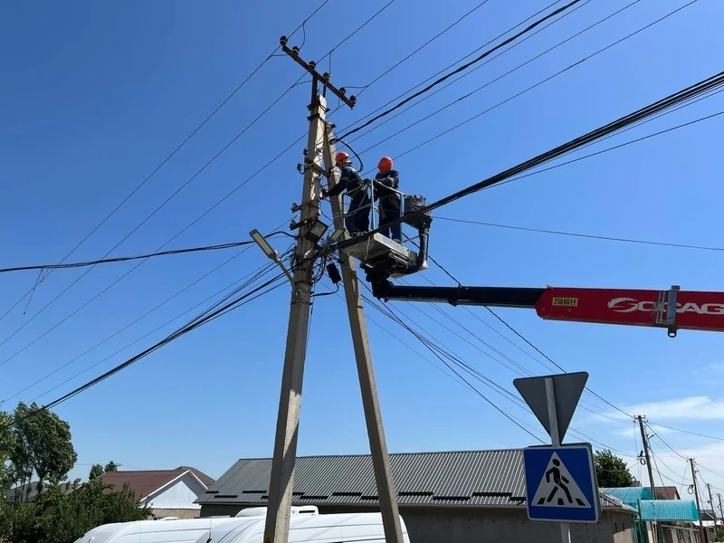 В Бишкеке обновят десятки километров электролиний