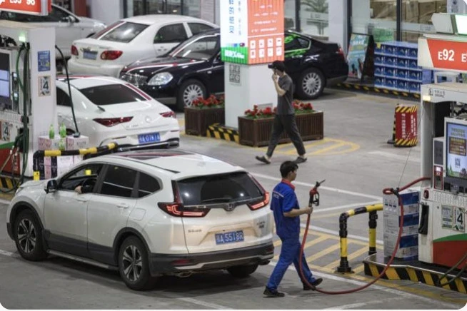 Власти Китая объявили о повышении розничных цен на бензин и дизельное топливо