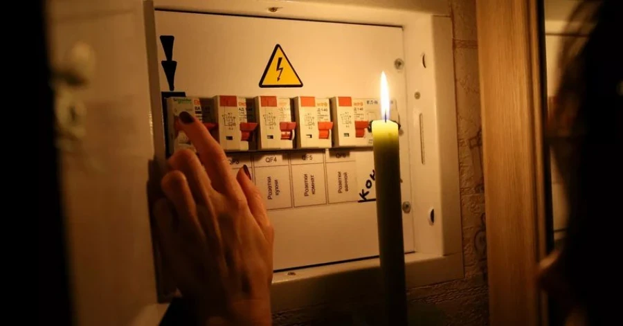 В Бишкеке более 6 тысяч абонентов отключат от света