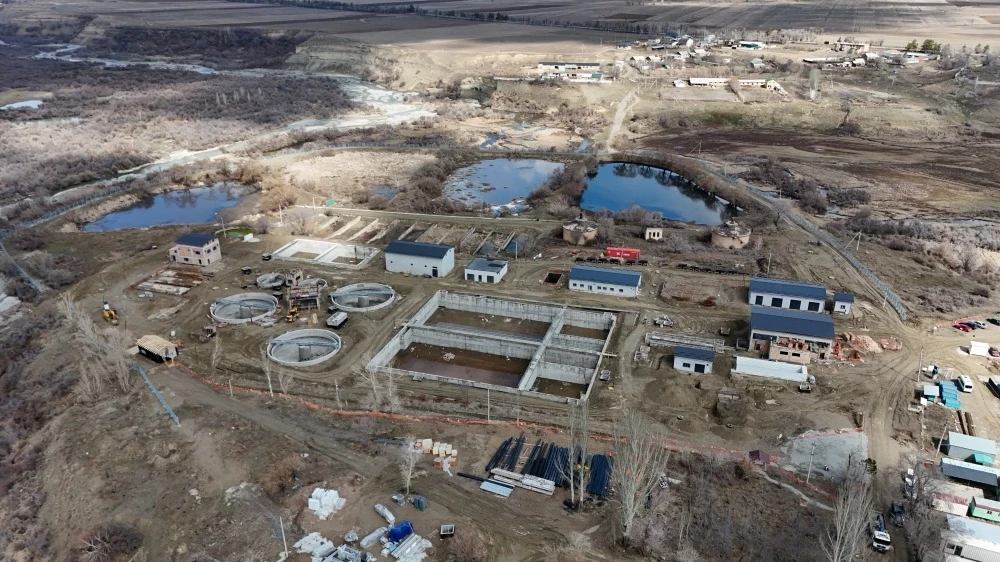 В Караколе в августе запустят станцию очистки сточных вод