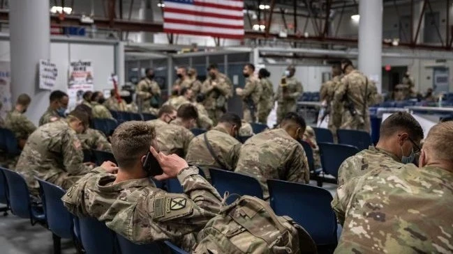 США могут отправить на Ближний Восток еще 10 тысяч солдат, - The Wall Street Journal