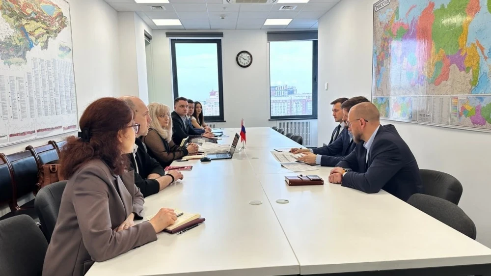 Ивановские промышленники привезли в Кыргызстан спецтехнику и медтехнологии