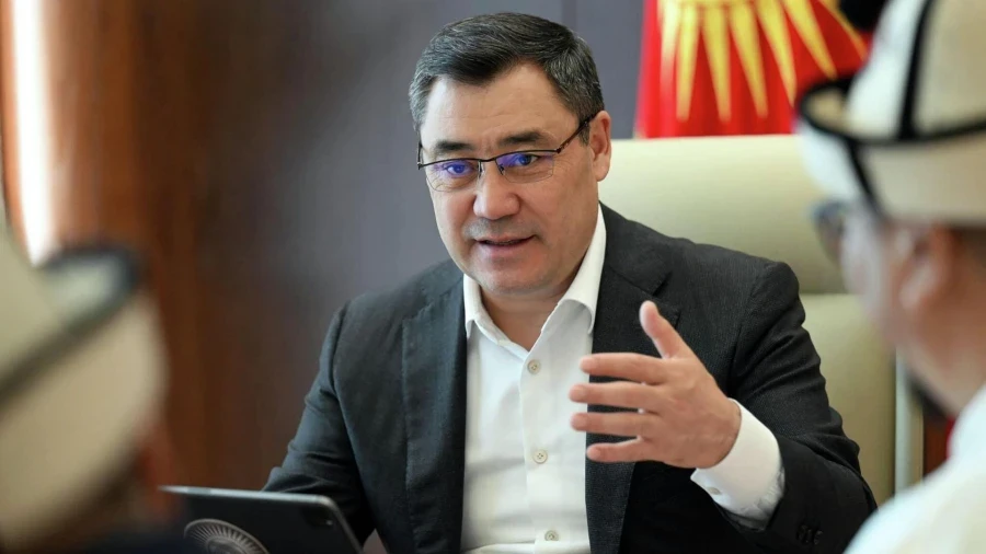 Кыргызстан впервые начал печатать национальную валюту собственными силами