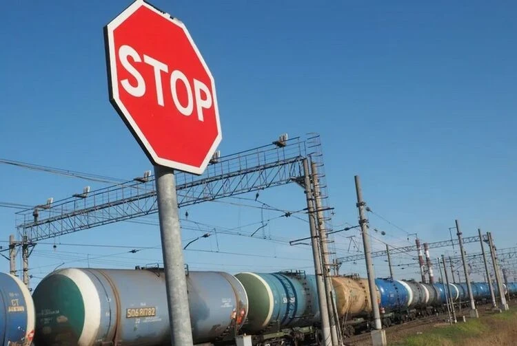 Embargo on gasoline: Russia halts exports starting April 1 due to global crisis
