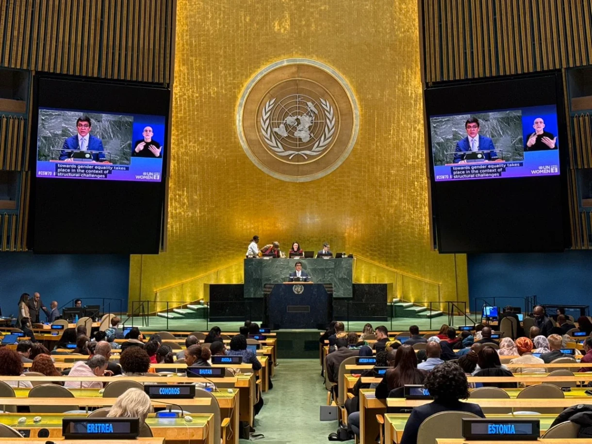 The delegation of Kyrgyzstan discusses the status of women at the 70th session of the UN in New York