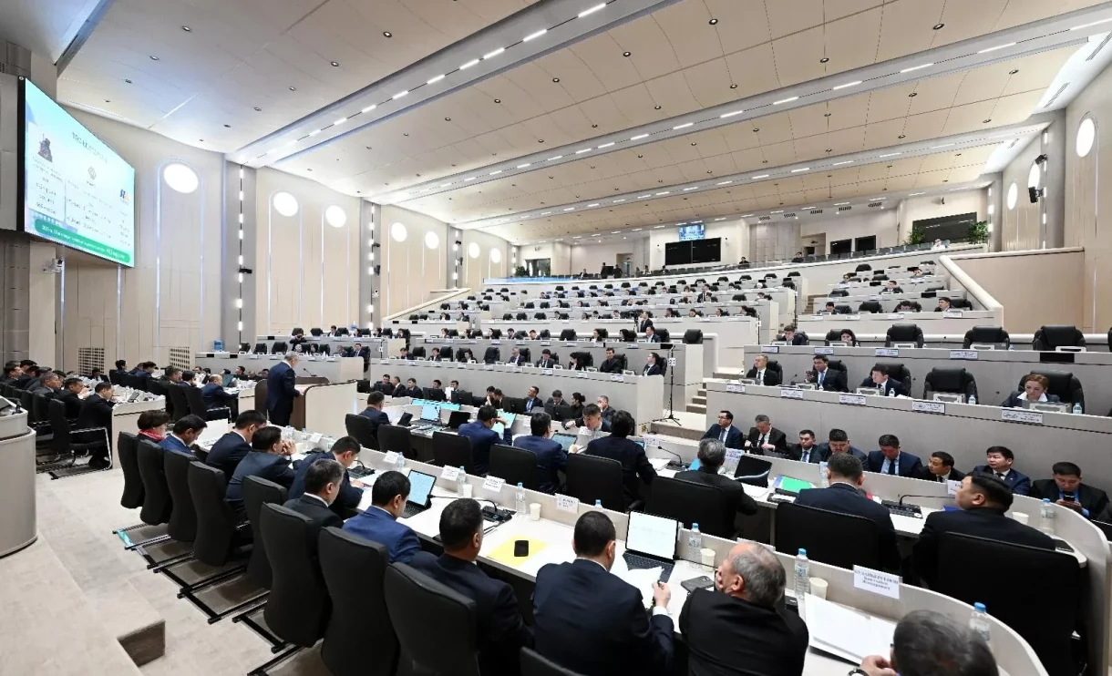 Amendments to the laws on internal migration and broadcasting adopted in the Parliament in the first reading