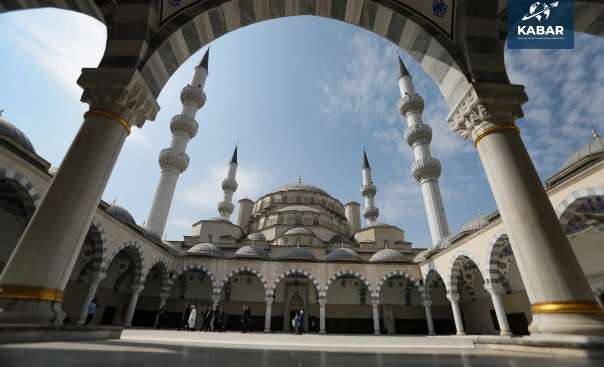 In Kyrgyzstan, the night of March 16 to 17 will celebrate Kadir Tün.