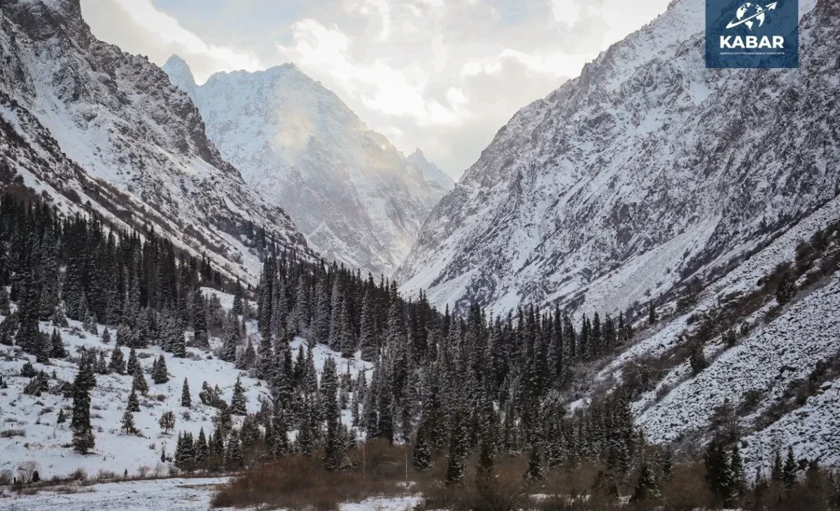 Avalanche of Snow Masses Expected in the Passes of Kyrgyzstan