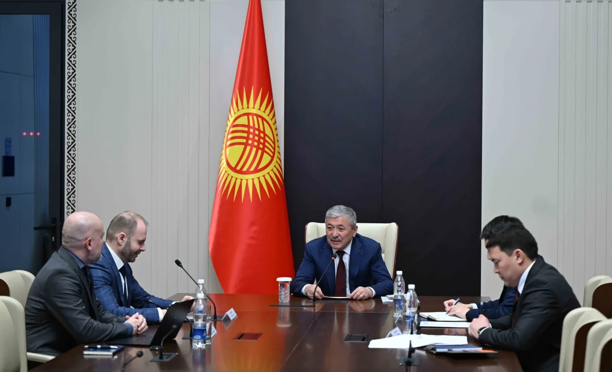 Адылбек Касымалиев «Бостон Консалтинг Групп» компаниясынын өкүлдөрү менен жолугушуу өткөрдү