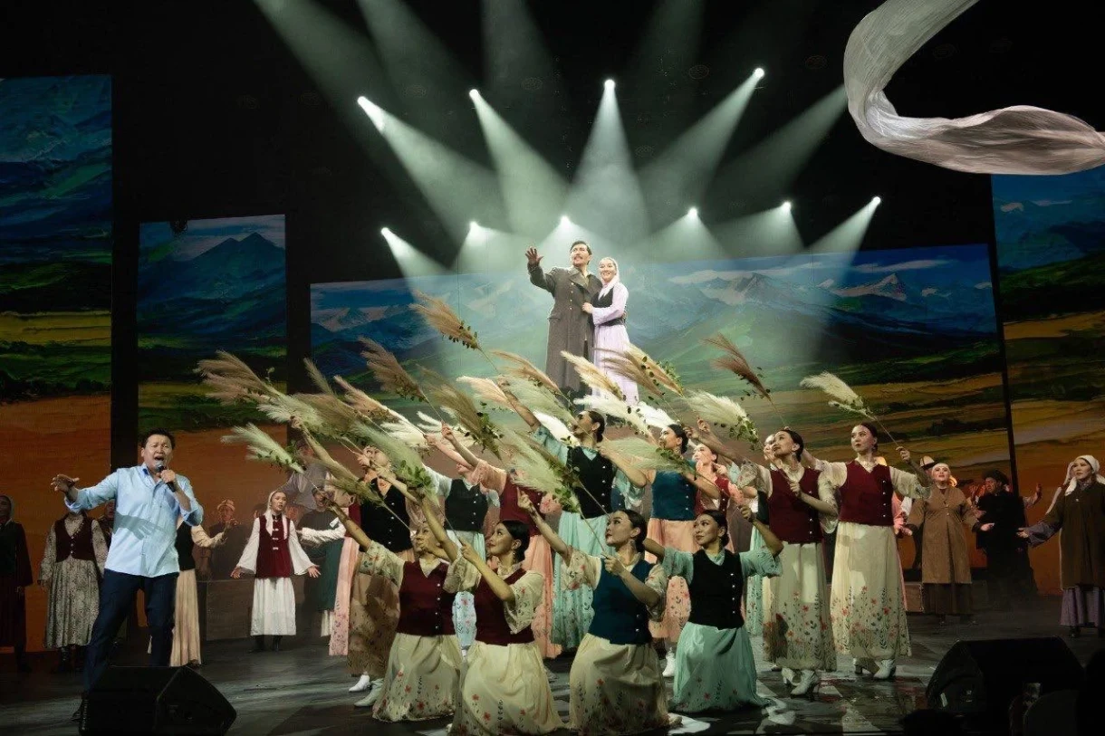 Кыргыз мюзикли «Жамийла» Казакстандын борборун багындырды