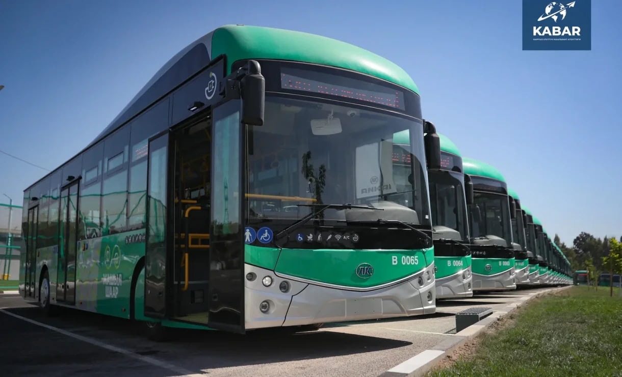 In Bishkek, travel on buses No. 38 and No. 203 will be free on the day of Orozo Ait.