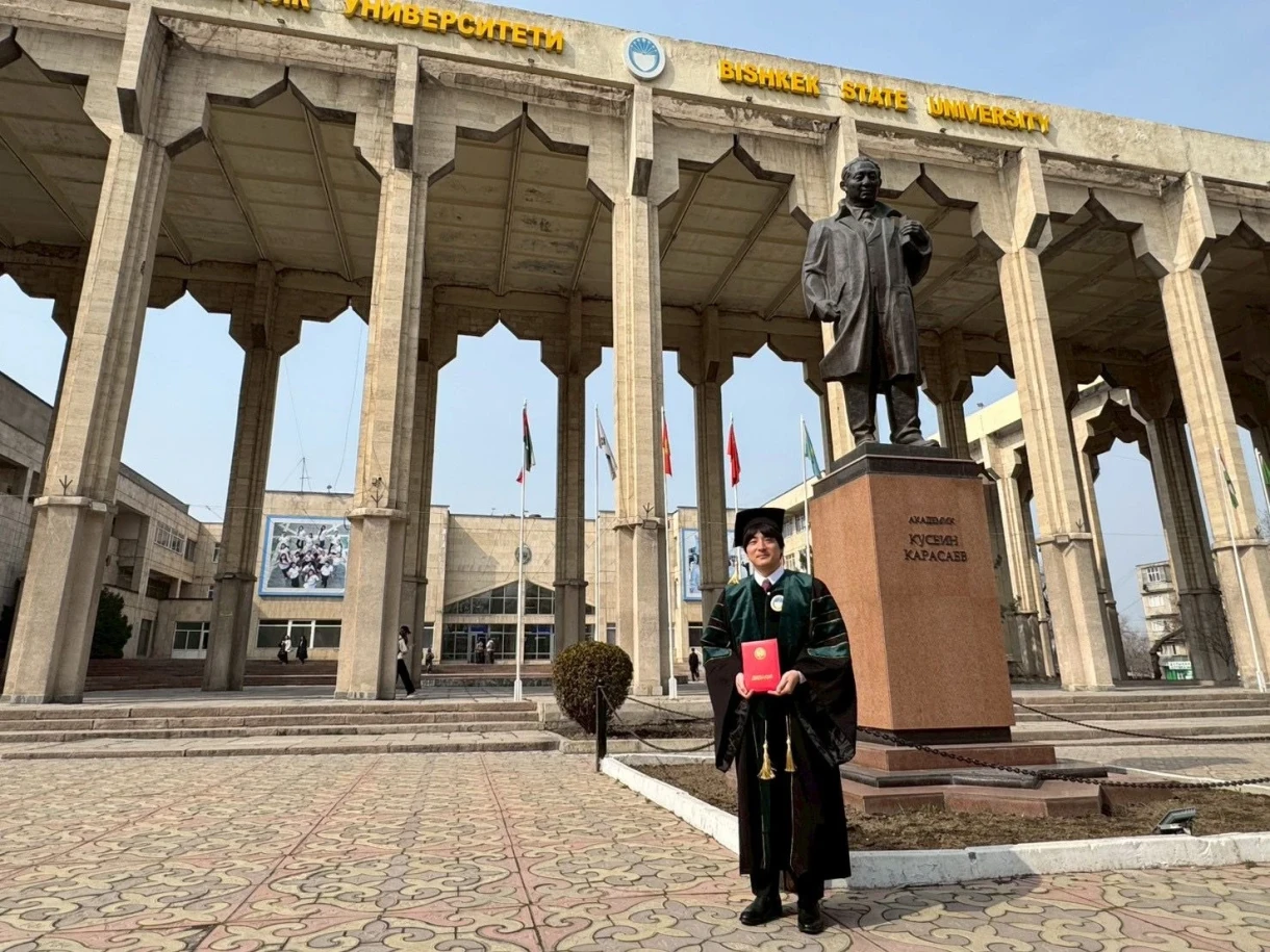 Автор первой монографии по японскому языку на кыргызском стал профессором БГУ