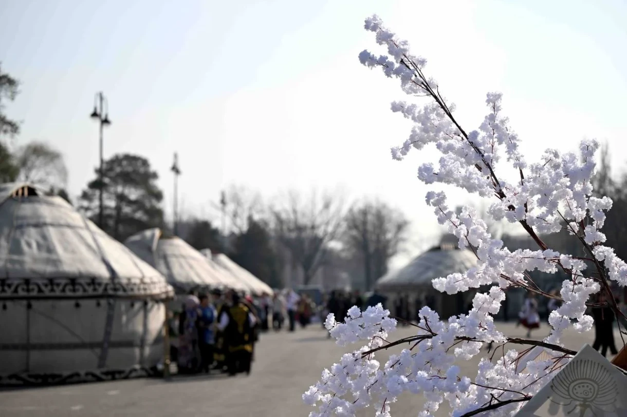 Нооруз в Бишкеке. Адылбек Касымалиев выступил с поздравлением и подвел итоги развития страны