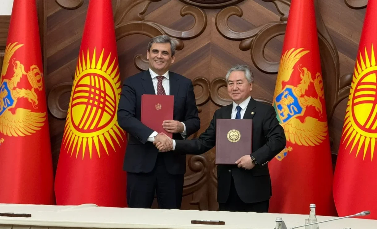 Главы МИД Кыргызстана и Черногории подписали два документа о сотрудничестве