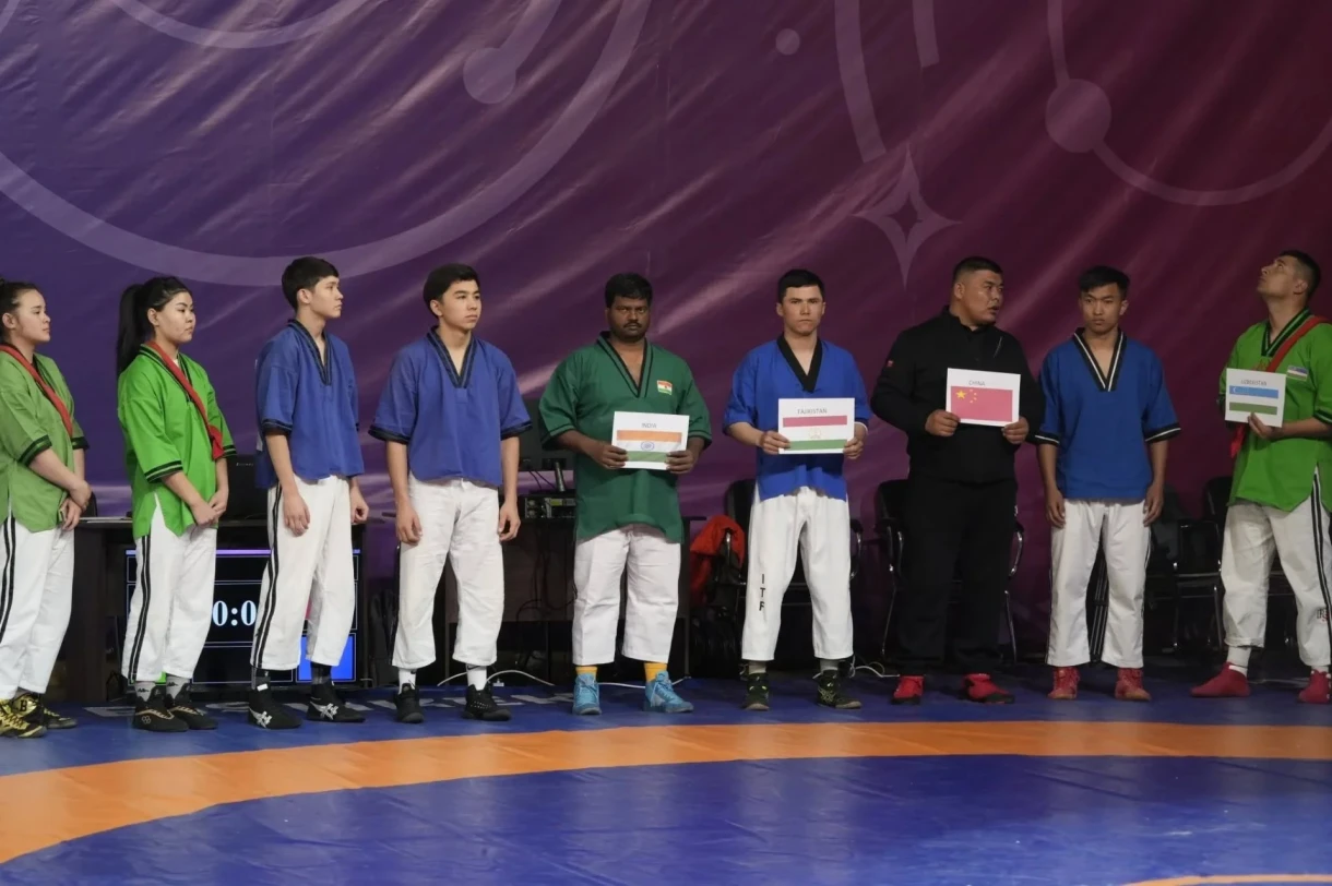 В Бишкеке стартовал международный турнир по алышу с участием восьми стран