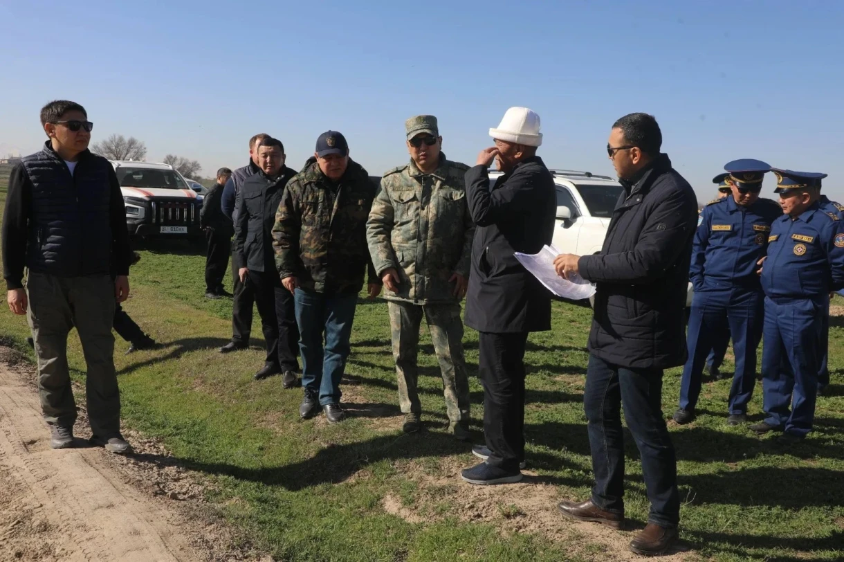 Берега реки Чу размывает: МЧС усиливает работы после выезда министра