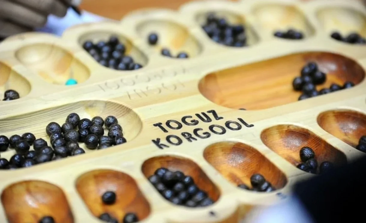 Игра тогуз коргоол — древнее интеллектуальное наследие кыргызского народа