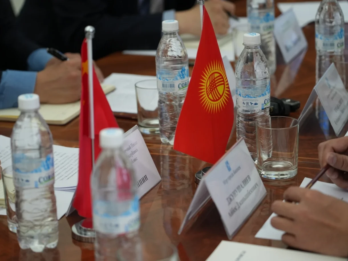 Мэр Бишкека и посол Китая обсудили экономическое и культурное партнерство