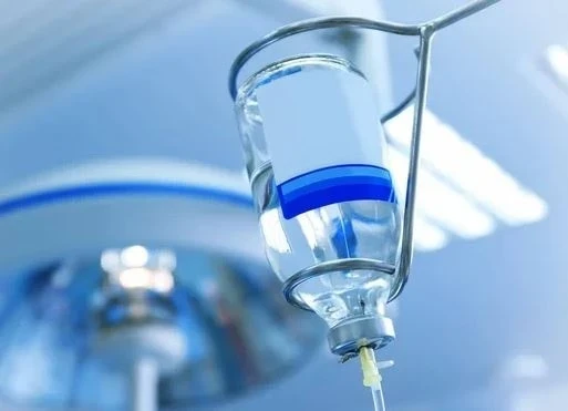 A serviceman was injured in a fall from a vehicle in the Leilek district