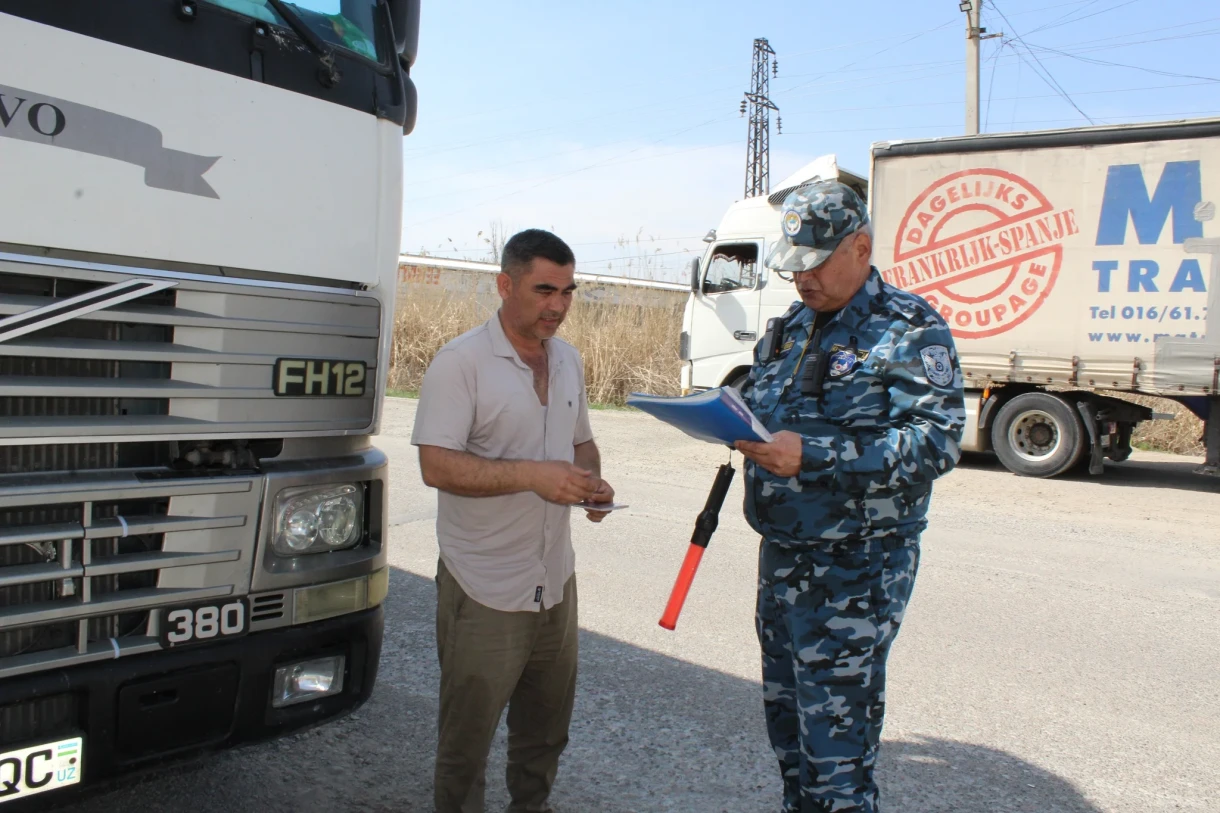 Инспекторов на КПП «Ак-Тилек» и «Чон-Капка» обеспечили нагрудными видеокамерами