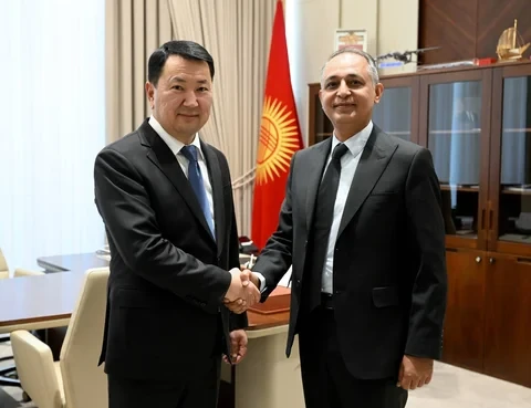 Erlis Akunbekov discussed bean exports with the Ambassador of Pakistan