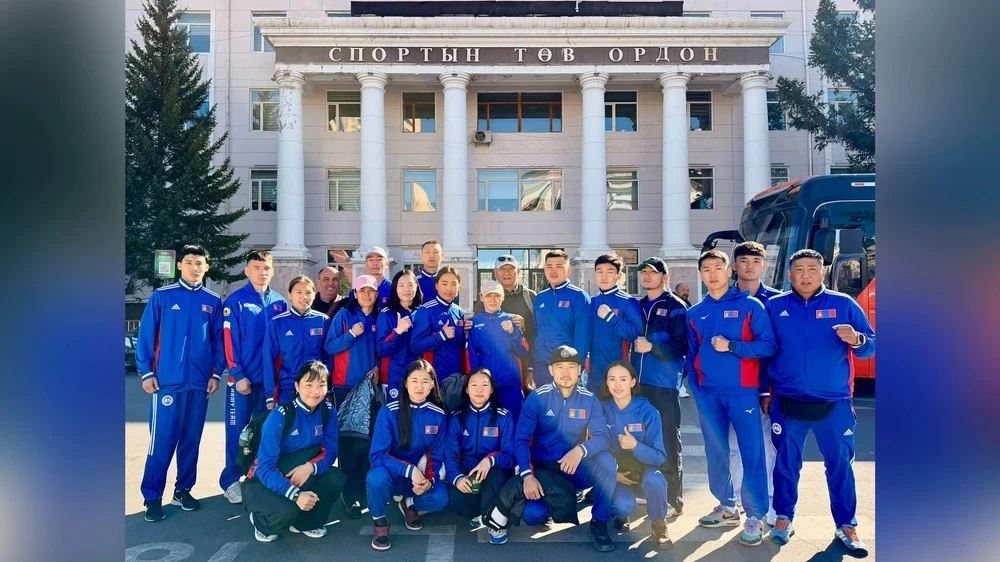 The national boxing team has departed for China