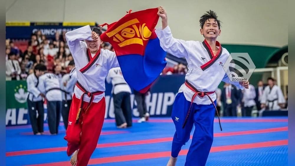 A New Milestone in the History of Mongolian Taekwondo: Ts. Shine-Erdene and O. Enkh-Erdene Become World Champions!