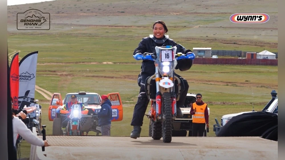 From the Office to the Endless Expanse of the Steppe: An Intern from the EU Delegation Burst into the Elite of the Mongolian Rally