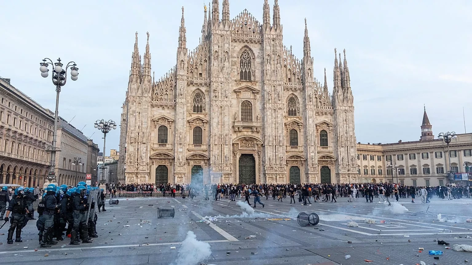 Protests Against Price Increases: 50 Detained in Milan, Clashes Also in Turin and Bologna